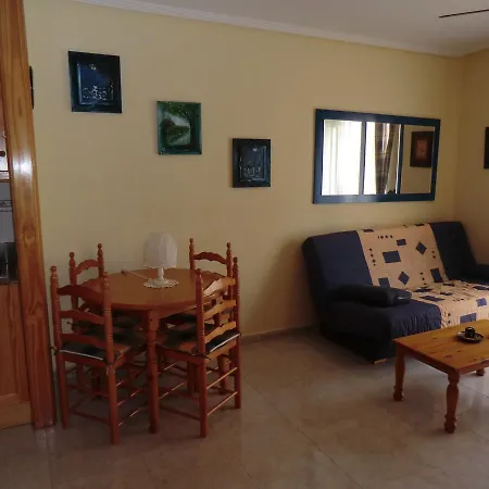 Casas Holiday - Los Leandros Apartment *