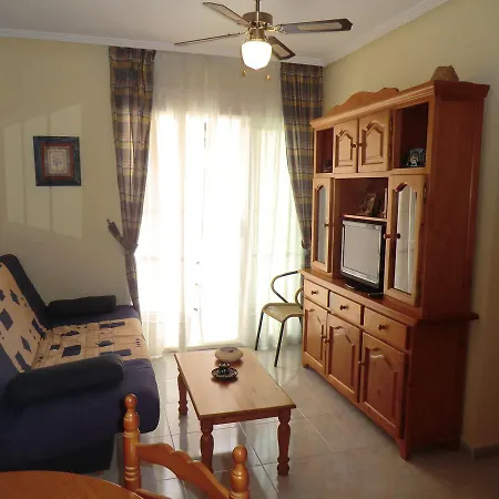 Casas Holiday - Los Leandros Apartment